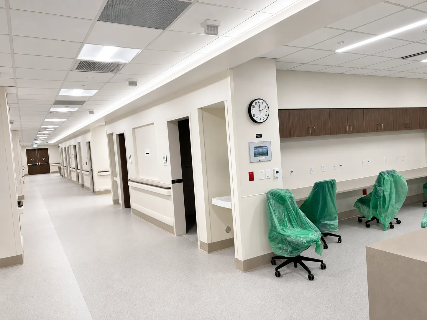 Finished drywall corridor