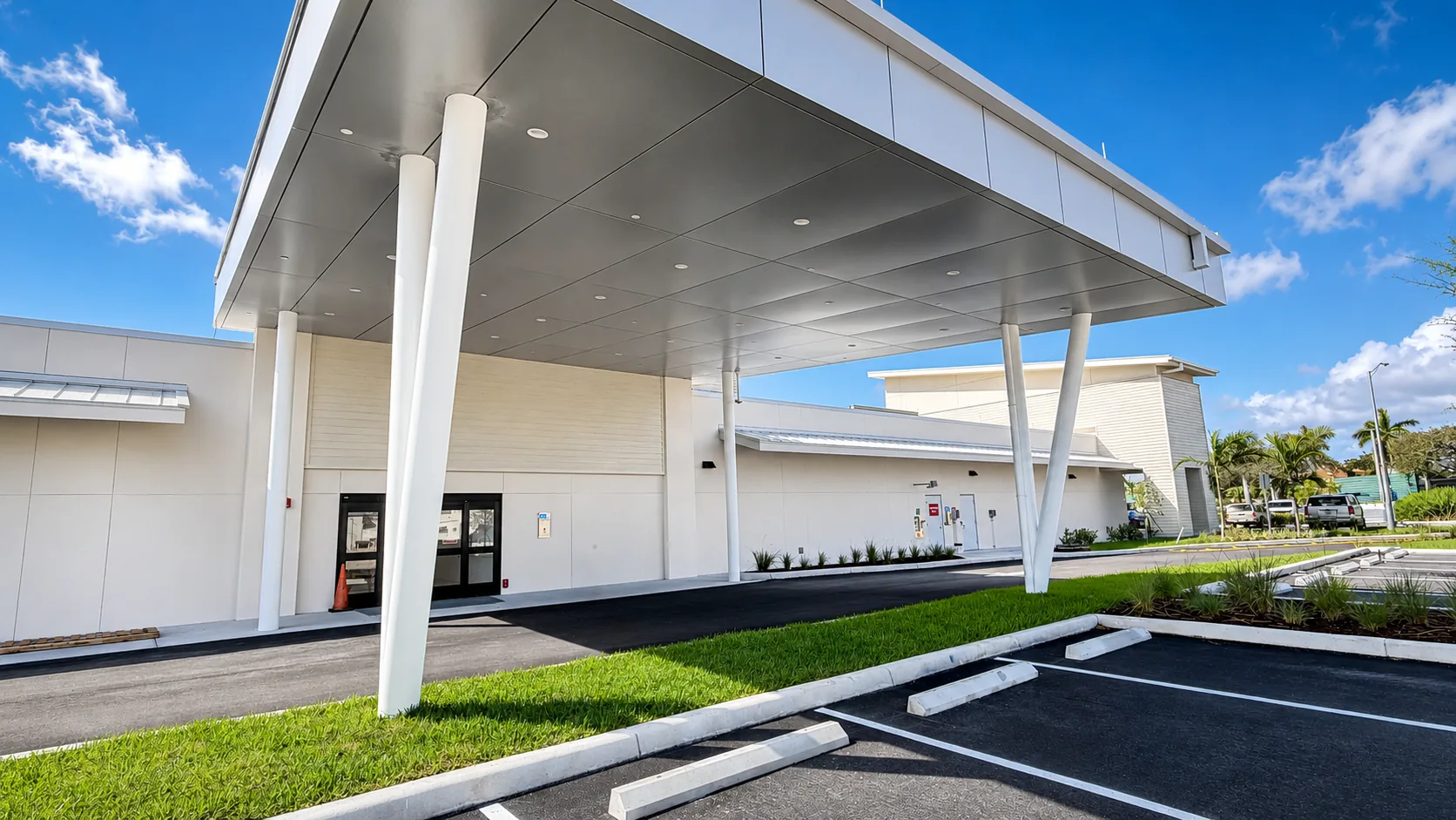 Holy Cross Health Center and Emergency, Deerfield Beach